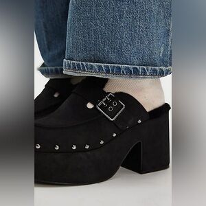 NWOB! FP Free People Anya Suede Clogs Sz 8